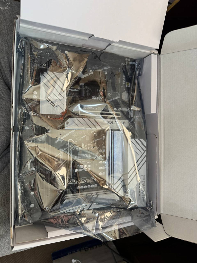 Материнська плата Asus Prime Z790-P Socket Материнська плата Asus Prime Z790-P Socket