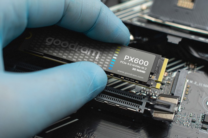Накопичувач SSD 500GB Goodram PX600 M.2 2280 PCIe 4.0 x4 NVMe 3D NAND (SSDPR-PX600-500-80) Накопичувач SSD 500GB Goodram PX600 M.2 2280 PCIe 4.0 x4 NVMe 3D NAND (SSDPR-PX600-500-80)