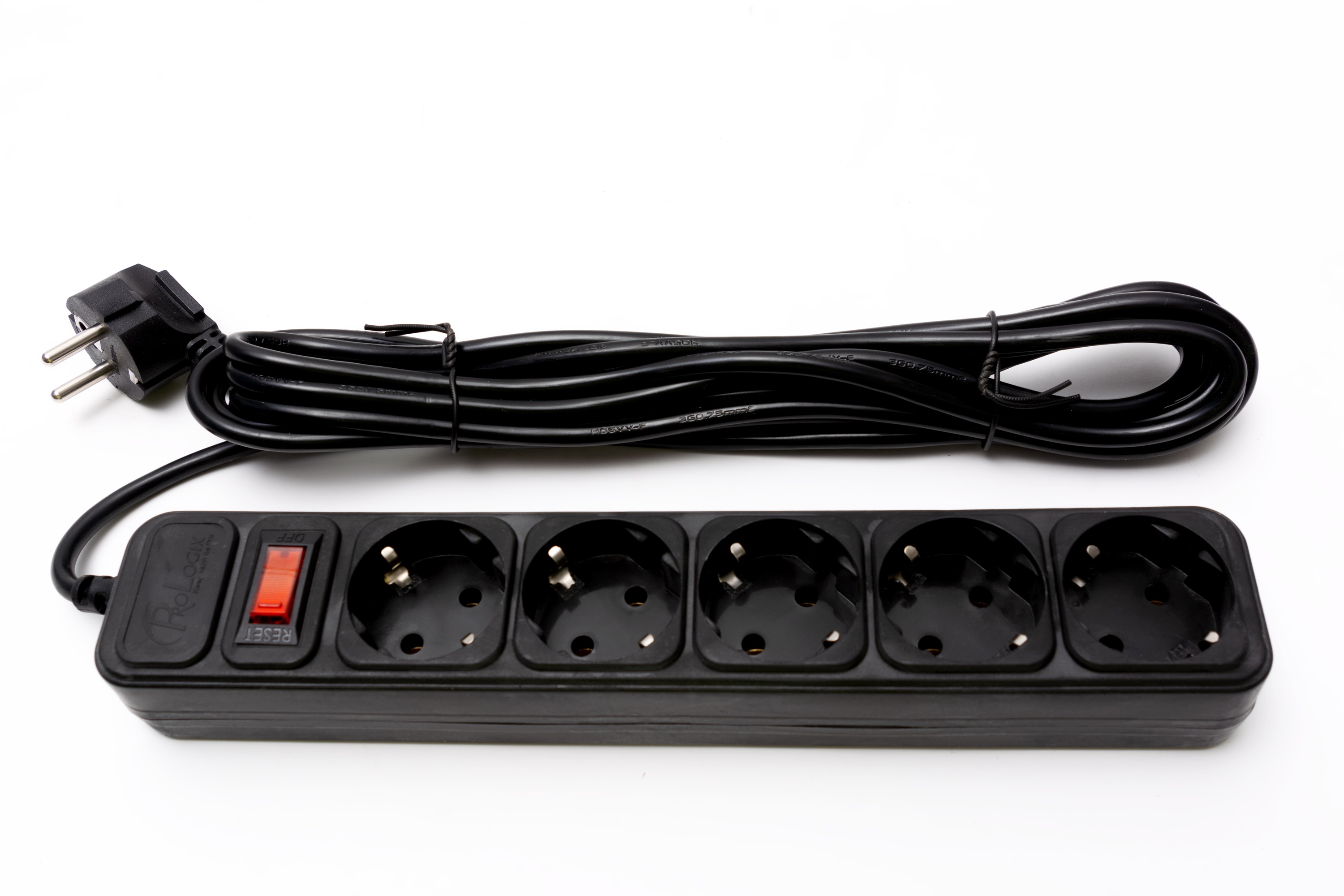 Мережевий фільтр ProLogix (PRS-075P5-45B) 0.75 мм, 5 розеток, 4.5 м, чорний Мережевий фільтр ProLogix (PRS-075P5-45B) 0.75 мм, 5 розеток, 4.5 м, чорний