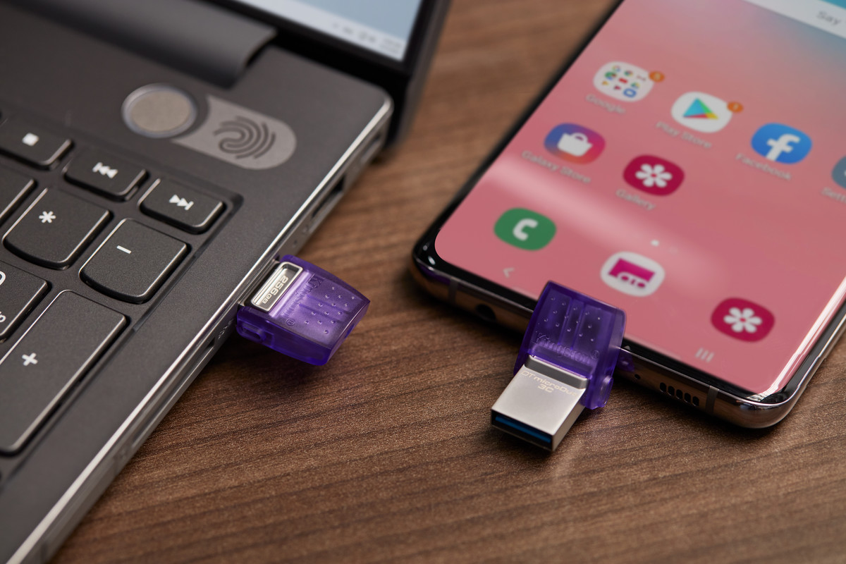 Флеш-накопичувач USB3.2 128GB Type-C Kingston DataTraveler microDuo 3C (DTDUO3CG3/128GB) Флеш-накопичувач USB3.2 128GB Type-C Kingston DataTraveler microDuo 3C (DTDUO3CG3/128GB)