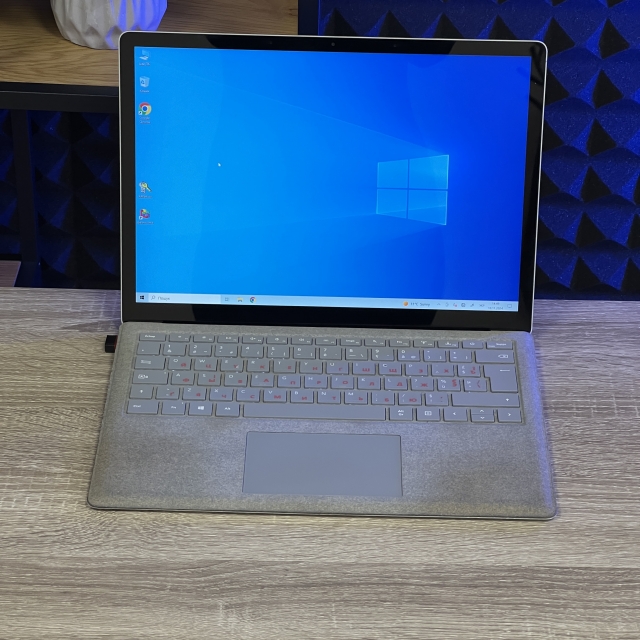 Ноутбук Microsoft Surface Laptop 1769 б/в Ноутбук Microsoft Surface Laptop 1769 б/в