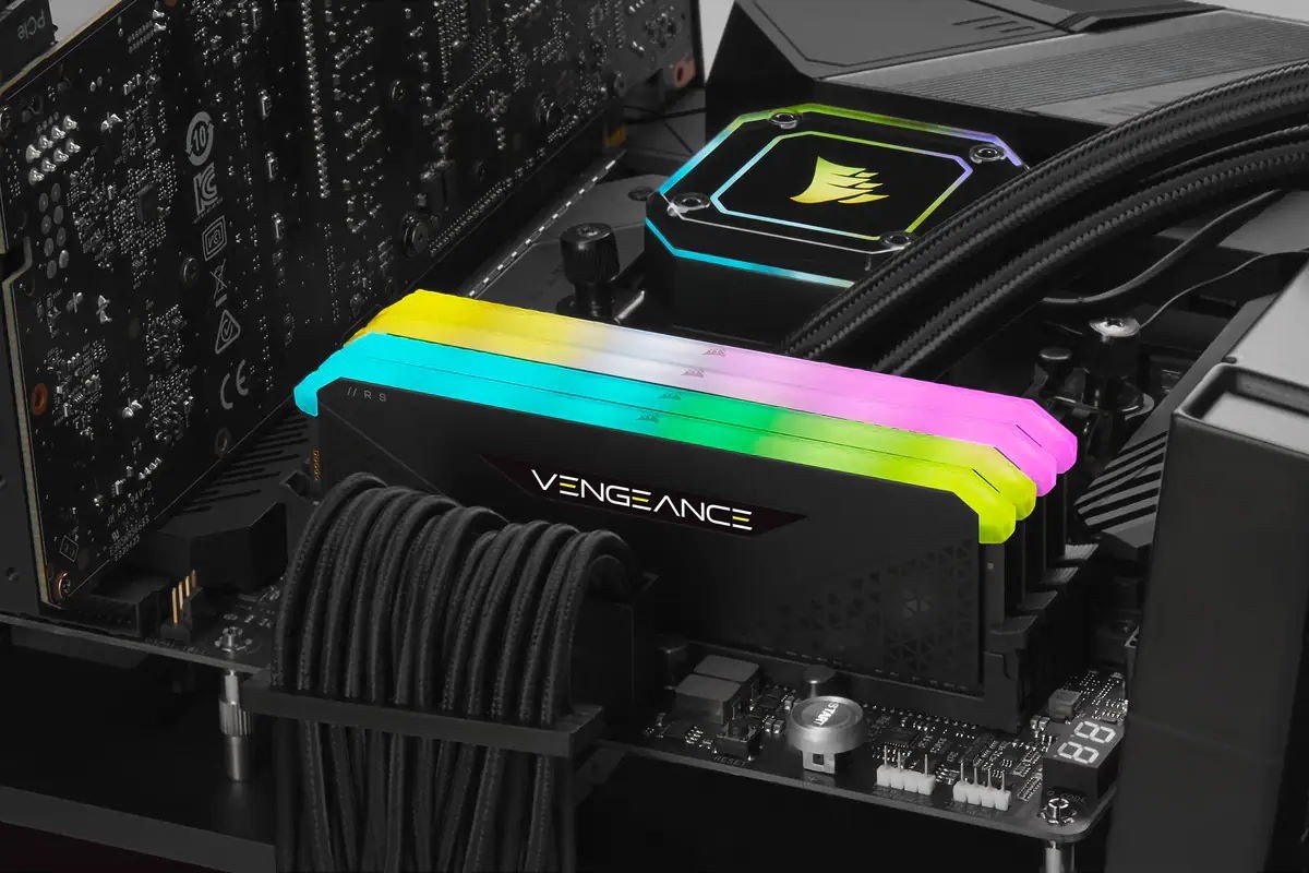Модуль пам`ятi DDR4 2x8GB/3200 Corsair Vengeance RGB RS Black (CMG16GX4M2E3200C16) Модуль пам`ятi DDR4 2x8GB/3200 Corsair Vengeance RGB RS Black (CMG16GX4M2E3200C16)
